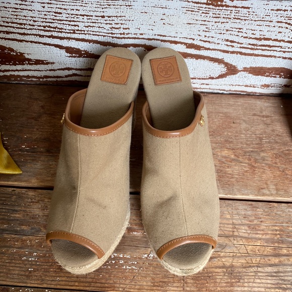 Tory Burch Canvas Slip-On Wedge Mule Tan/Royal - Picture 6 of 8